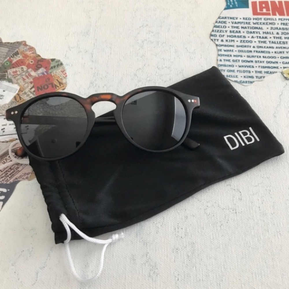 Men’s Tortoise Sunglasses 🕶